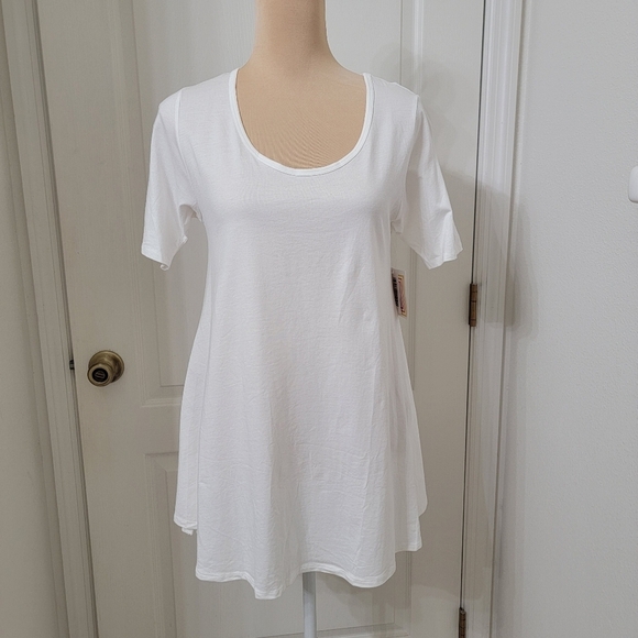 LuLaRoe Size XS White Perfect T NEW with Tag - Picture 1 of 11